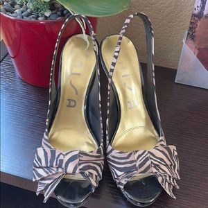 Unisa zebra print sling back heels